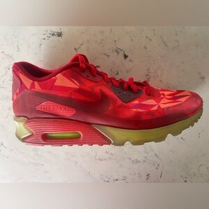 Nike Air Max 90 2014 size 12 Ice Gym Red/University Red-Light Crimson.